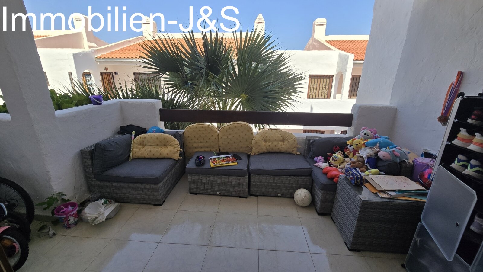 Apartamento renovado en el complejo residencial Port Royal en Los Cristianos 