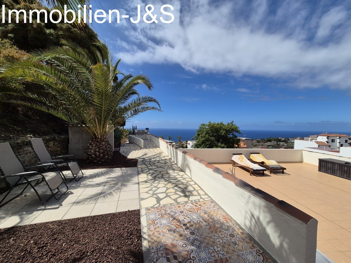 ¡Espectacular finca con casa de invitados, vistas al Atlántico y al Teide!
