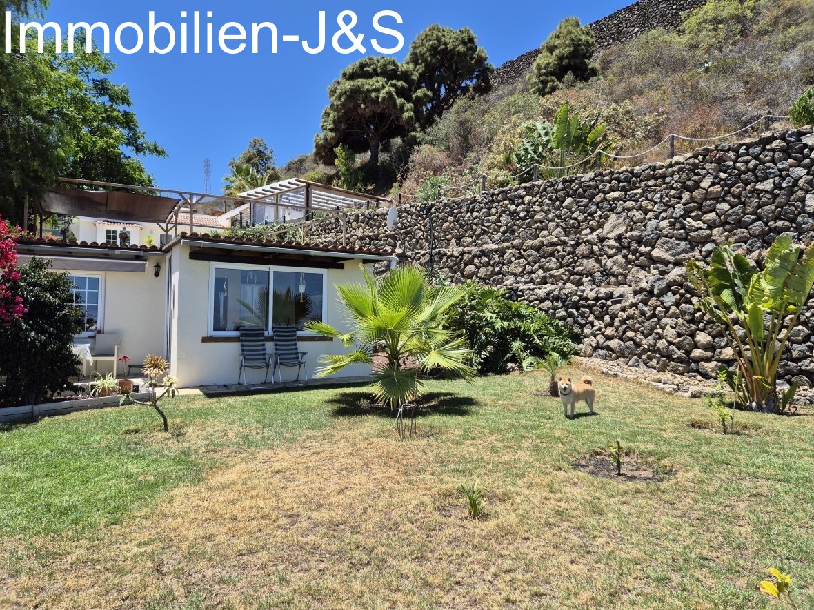 ¡Espectacular finca con casa de invitados, vistas al Atlántico y al Teide!