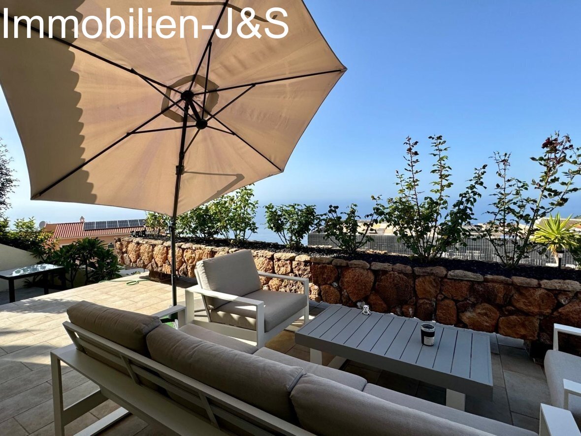 Preciosa villa con vistas al Atlántico y piscina en El Sauzal