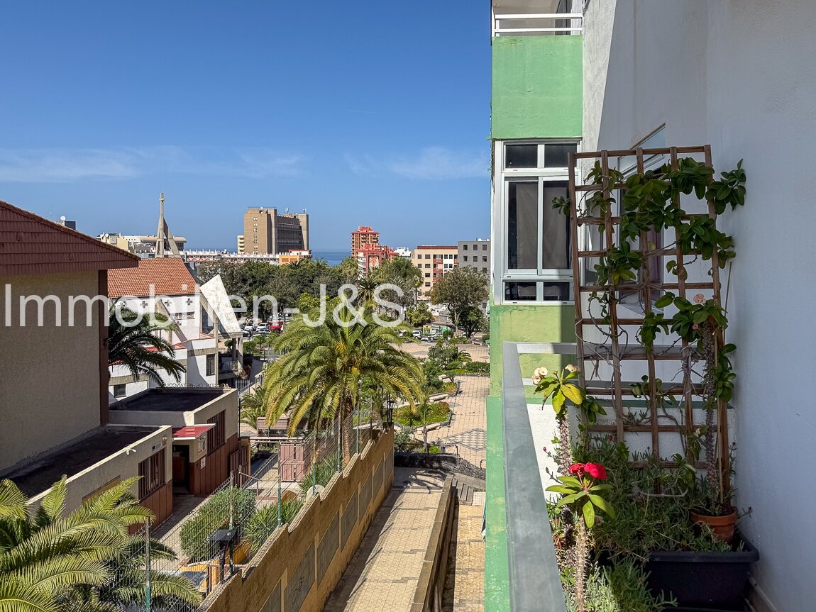 Amplio y bien distribuido piso con terrazas y hermosas vistas en Puerto de la Cruz