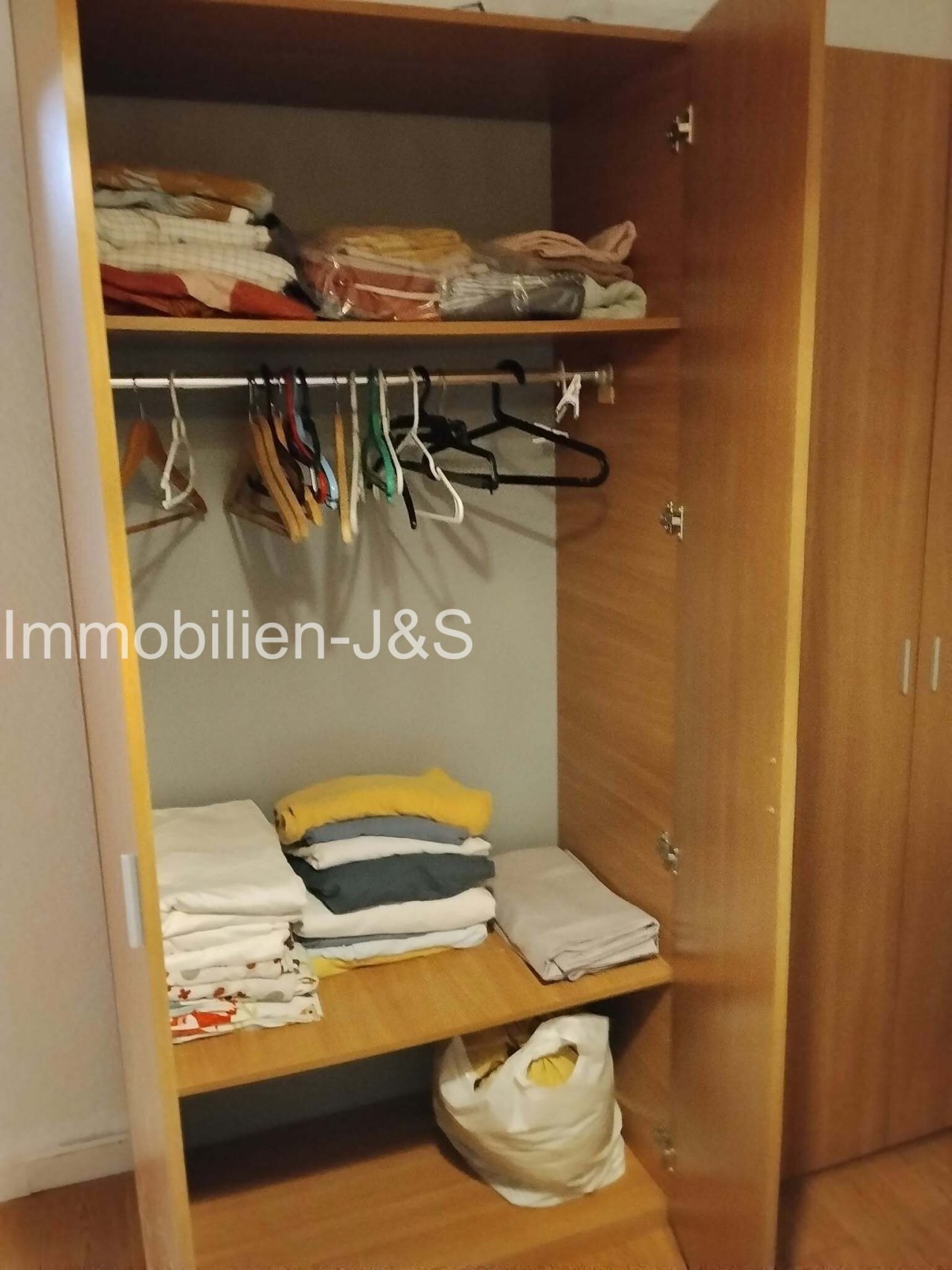 Schrank Schrank
