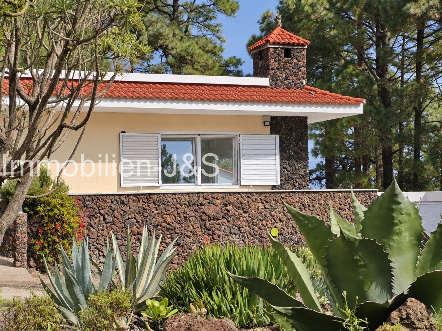Un santuario para el alma: una casa maravillosa en La Montañeta“