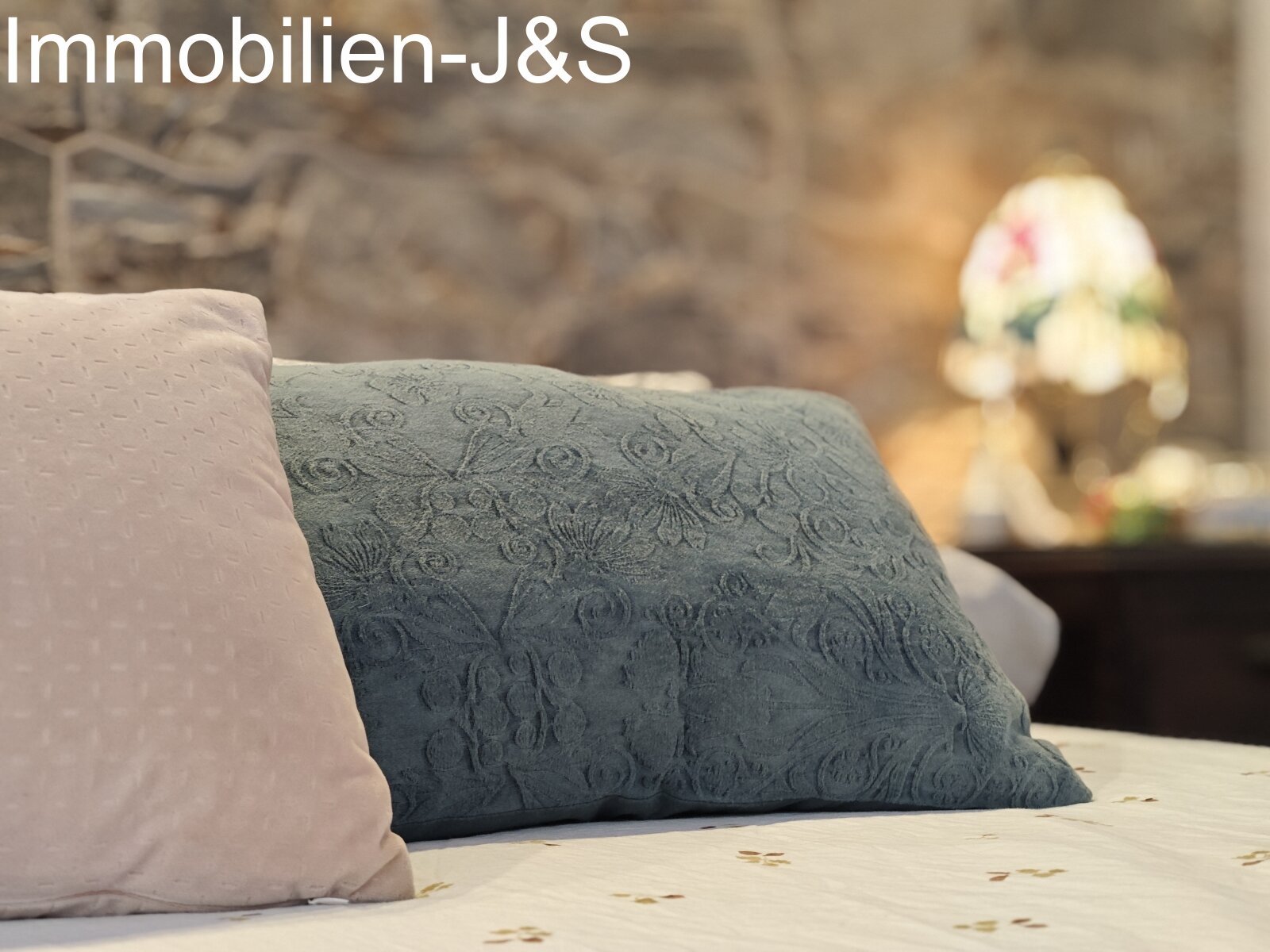 Detalles Detalles