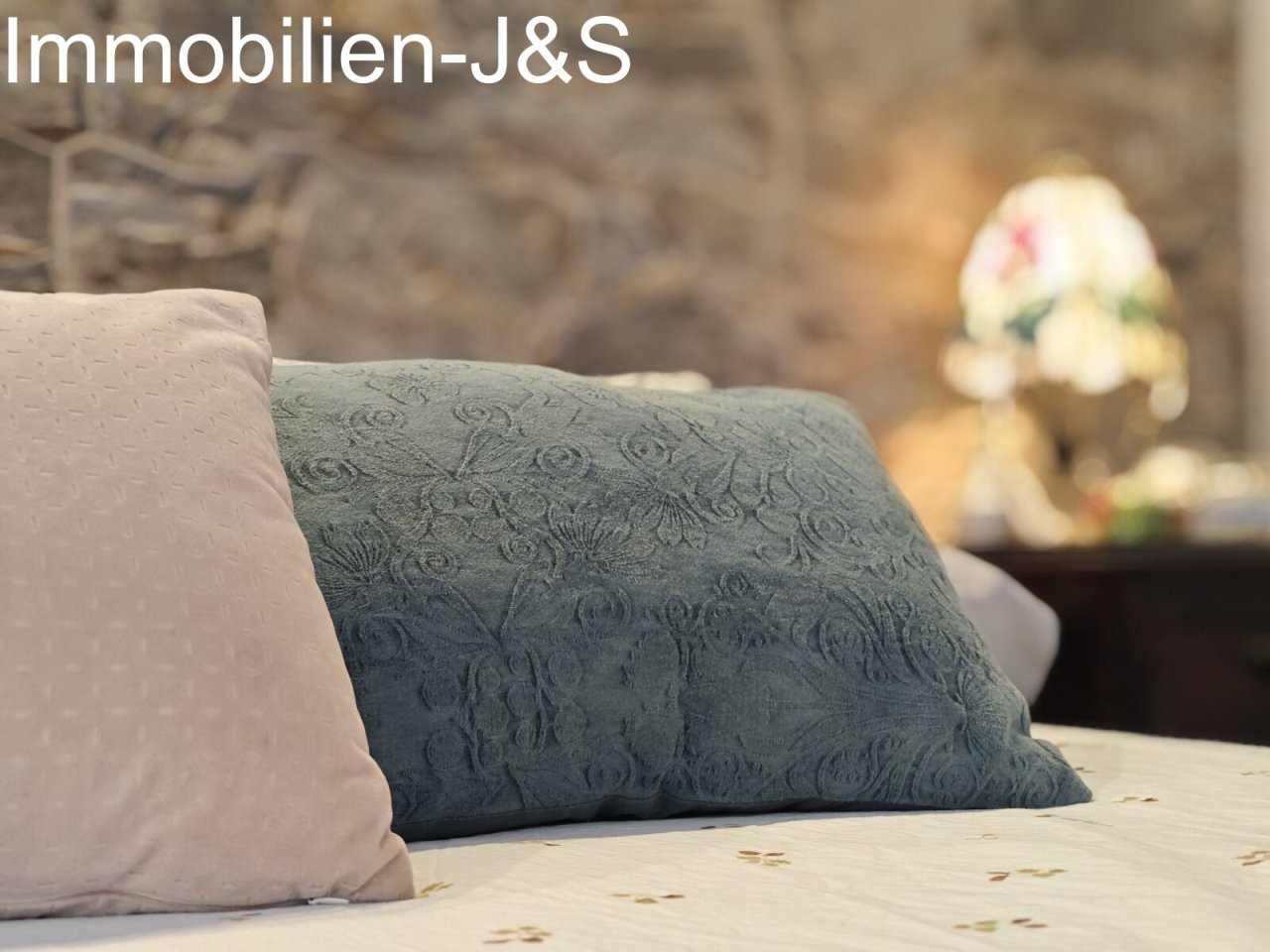 Detalles Detalles