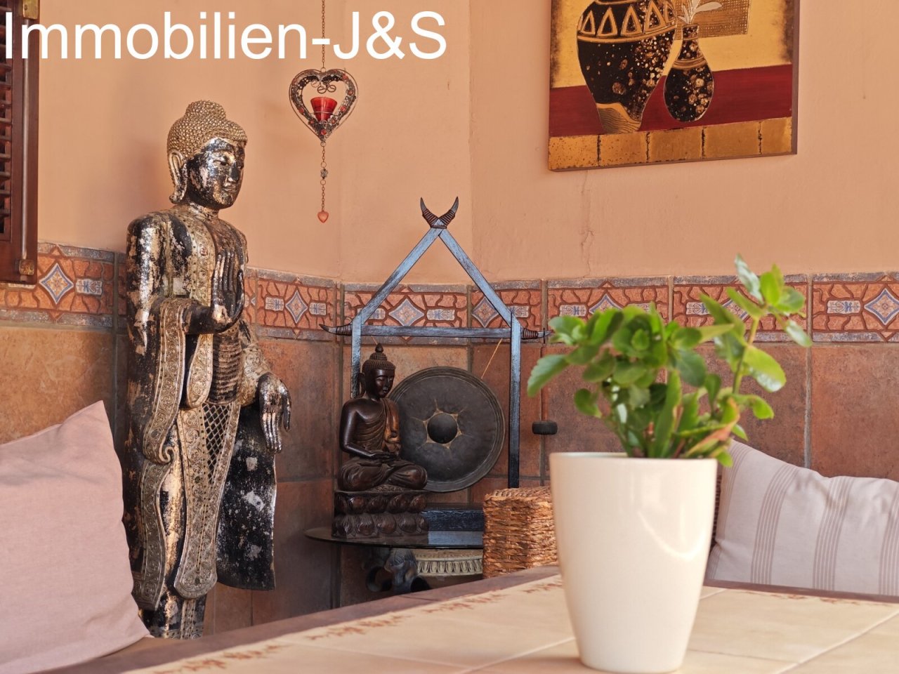 Detalles Detalles