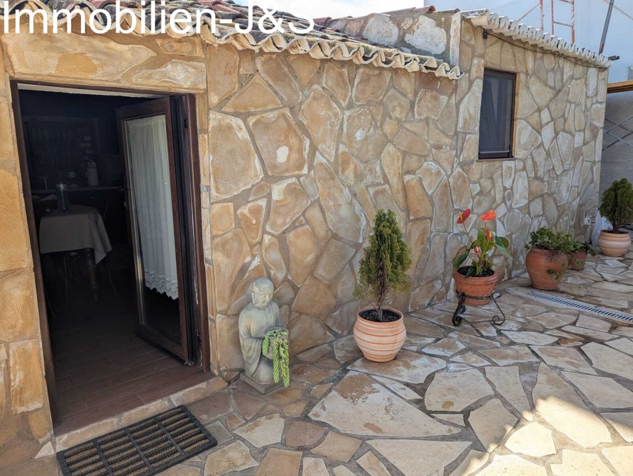 Vista exterior de la casa de terrera canaria